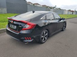 Jual Mobil Honda Civic Turbo ES Prestige 2018 Terawat di DIY Yogyakarta 3