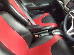 Jual cepat Honda Jazz RS 2014 di Jawa Barat 2