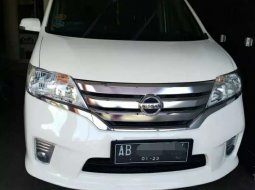 DIY Yogyakarta, jual mobil Nissan Serena Highway Star 2013 dengan harga terjangkau 4