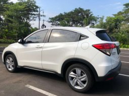 Jual mobil Honda HR-V S 2018 bekas, Jawa Timur 8