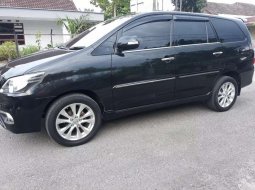 Jual mobil Toyota Kijang Innova V 2013 bekas, Sumatra Utara 8