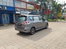 Jual Mobil Suzuki Ertiga Dreza 2017 Terawat di Bekasi 8