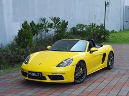 Dijual Mobil Porsche Boxster 718 2.0L Turbo 2017 di Jawa Tengah 5