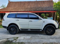 Jual cepat Mitsubishi Pajero Sport Dakar 2012 di DIY Yogyakarta 4