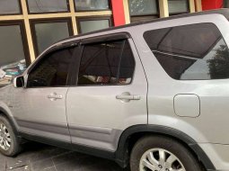 Mobil Honda CR-V 2005 2.0 terbaik di DKI Jakarta 1