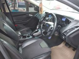 Dijual mobil bekas Ford Focus S, Jawa Tengah  7