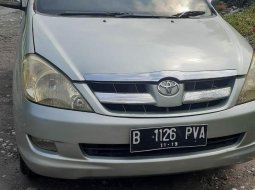 Jual murah Toyota Kijang Innova G 2004 di DIY Yogyakarta 5