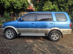 Mobil Isuzu Panther 2003 TOURING dijual, Banten 7