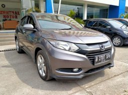 Dijual Mobil Honda HR-V E CVT  2015 di Bekasi 10