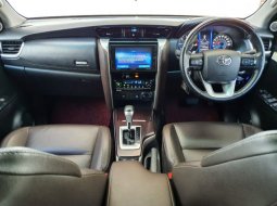 Dijual Cepat Mobil Toyota Fortuner VRZ 2018 di Jawa Timur 3