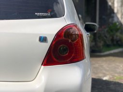 Jual Cepat Mobil Toyota Yaris E 2012 di DIY Yogyakarta 4