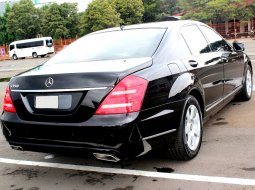 Jual Mobil Mercedes-Benz S-Class 300 2008 , Kota Jakarta Pusat, DKI Jakarta 7