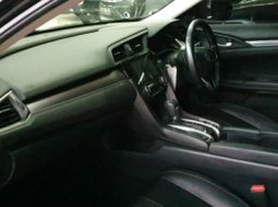 Jual Mobil Honda Civic Turbo 1.5 Automatic 2016 Terawat di Bekasi 4