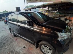 Dijual Mobil Daihatsu Xenia X DELUXE 2017 Terawat di Bekasi 4