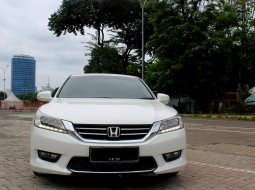 Dijual cepat mobil Honda Accord 2.4 VTi-L 2015 di DKI Jakarta 11