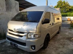 Jual mobil Toyota Hiace High Grade Commuter 2016 bekas, Jawa Tengah 9