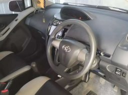 Mobil Toyota Yaris 2012 E dijual, Bali 2