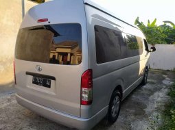 Jual mobil Toyota Hiace High Grade Commuter 2016 bekas, Jawa Tengah 1