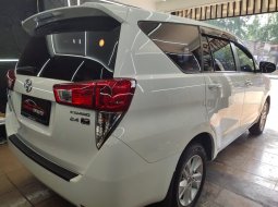 Dijual cepat Toyota Kijang Innova 2.4 G diesel Matic 2017 Putih, DKI Jakarta 8
