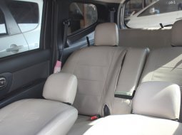 Jual Mobil Bekas Nissan Grand Livina SV Manual Grey 2013 di DKI Jakarta 1