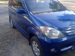 Dijual cepat Toyota Avanza G 2004 di Jawa Timur 1