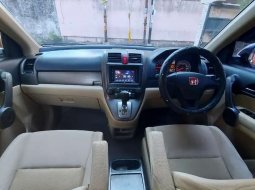 Mobil Honda CR-V 2010 2.0 dijual, Sumatra Selatan 1