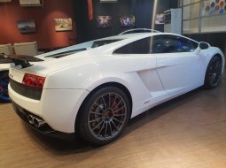 Dijual cepat mobil Lamborghini Gallardo LP 560-2 Limited Edition 2018 terbaik di DKI Jakarta 2