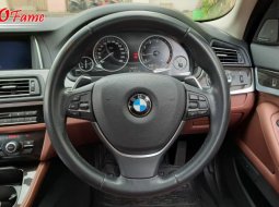 DKI Jakarta, Mobil bekas BMW 5 Series F10 528i Luxury Facelift 2015 dijual  1