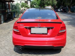 Jual mobil Mercedes-Benz C-Class C250 2012 di DKI Jakarta 5