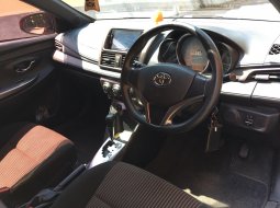 Dijual cepat Toyota Yaris 1.5G 2017 Merah - Murah, Purwakarta, Jawa Barat 4