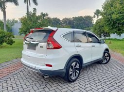 Jual mobil bekas murah Honda CR-V 2.4 Prestige 2016 di Jawa Timur 14