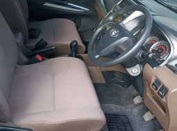 Mobil Toyota Avanza 2017 G terbaik di Bali 6