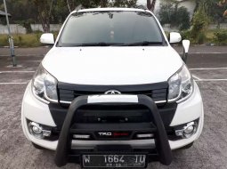 Jual mobil bekas murah Toyota Rush G 2015 di Jawa Timur 14