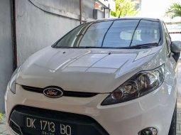 Jual mobil bekas murah Ford Fiesta Sport 2013 di Bali 3