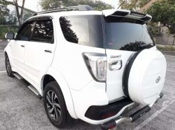 Jual mobil bekas murah Toyota Rush G 2015 di Jawa Timur 12