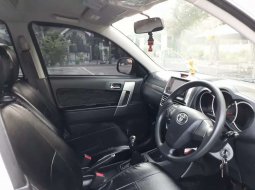 Jual mobil bekas murah Toyota Rush G 2015 di Jawa Timur 8