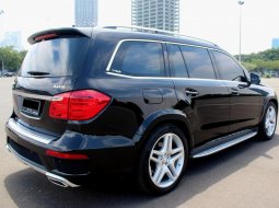 Dijual Cepat Mercedes-Benz GL GL 400 2014 Hitam di DKI Jakarta 6