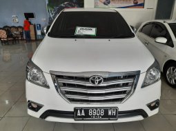 Jual Toyota Kijang Innova 2.5 Diesel NA 2013 di Magelang, Jawa Tengah 4