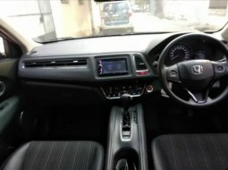 Dijual Cepat Honda HR-V E CVT 2015 di Tangerang Selatan 2