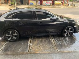 Mobil Honda Civic 2018 Turbo 1.5 Automatic terbaik di Jawa Timur 4