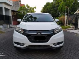 Jawa Timur, Honda HR-V E CVT 2015 kondisi terawat 10