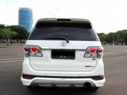 Jual Mobil Toyota Fortuner G TRD 2012 Putih di DKI Jakarta 6