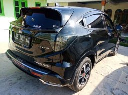 Mobil Honda HR-V 2016 Prestige dijual, Jawa Timur 16