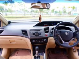 Mobil Honda Civic 2013 1.8 terbaik di Kalimantan Selatan 4