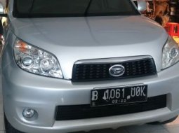 Dijual cepat mobil Daihatsu Terios TX 2012 di Bekasi 7