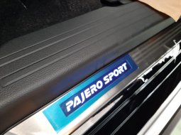 Dijual mobil Mitsubishi Pajero Sport Dakar Rockford 2020 di Jakarta 4