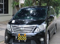 Jual Mobil Bekas Toyota Alphard SC 2012 di Depok 1