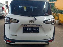 Jual Mobil Toyota Sienta V 2017 DP 15JT di Bekasi 1