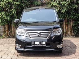 Dijual Mobil Nissan Serena Highway Star 2017 di Tangerang Selatan 2