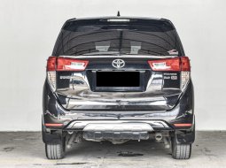 Dijual Mobil Toyota Kijang Innova V 2016 di Depok 3